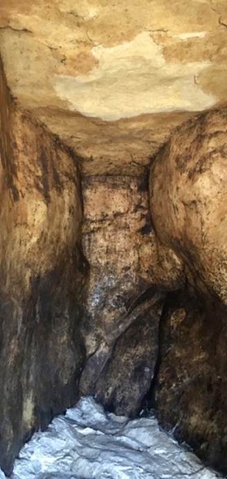 Fig. 2a. Wolfgang Laib, La chambre des certitudes, 2000.