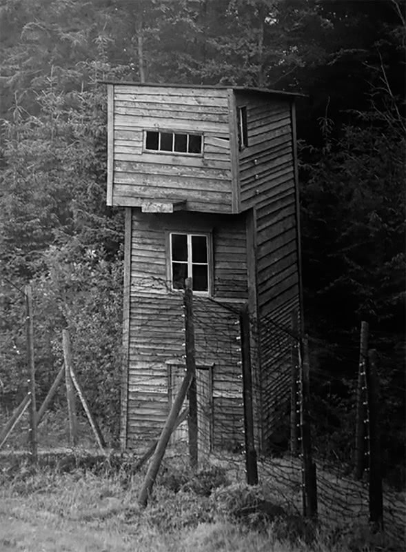 Figure 6b : Mirador 5 installé en bas de pente, 1976