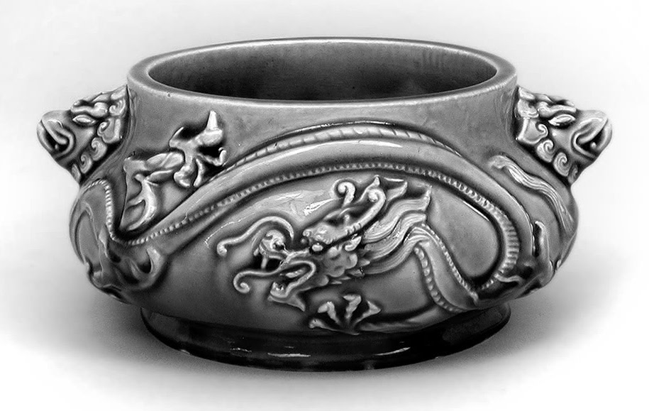 Figure 7 : Théodore Deck, “Bleu de Deck” bowl (bol « bleu de Deck »), vers 1870-1880